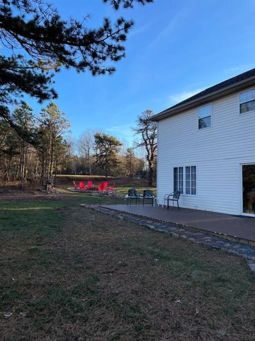 Quiet Private House W Hot Tub/fire Pit/games Сasa de vacaciones Blakeslee